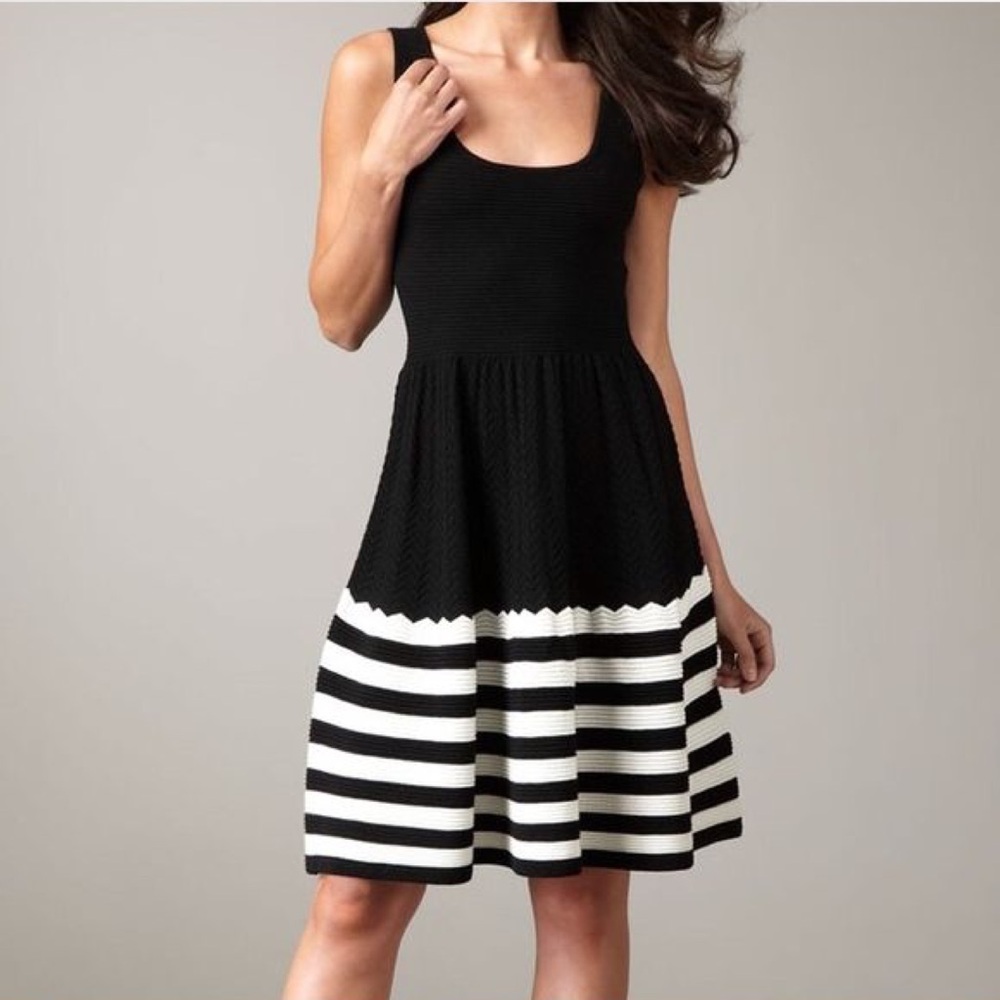 KATE SPADE Sandra Striped Black & Cream Knit Sweater Dress, Size Xs